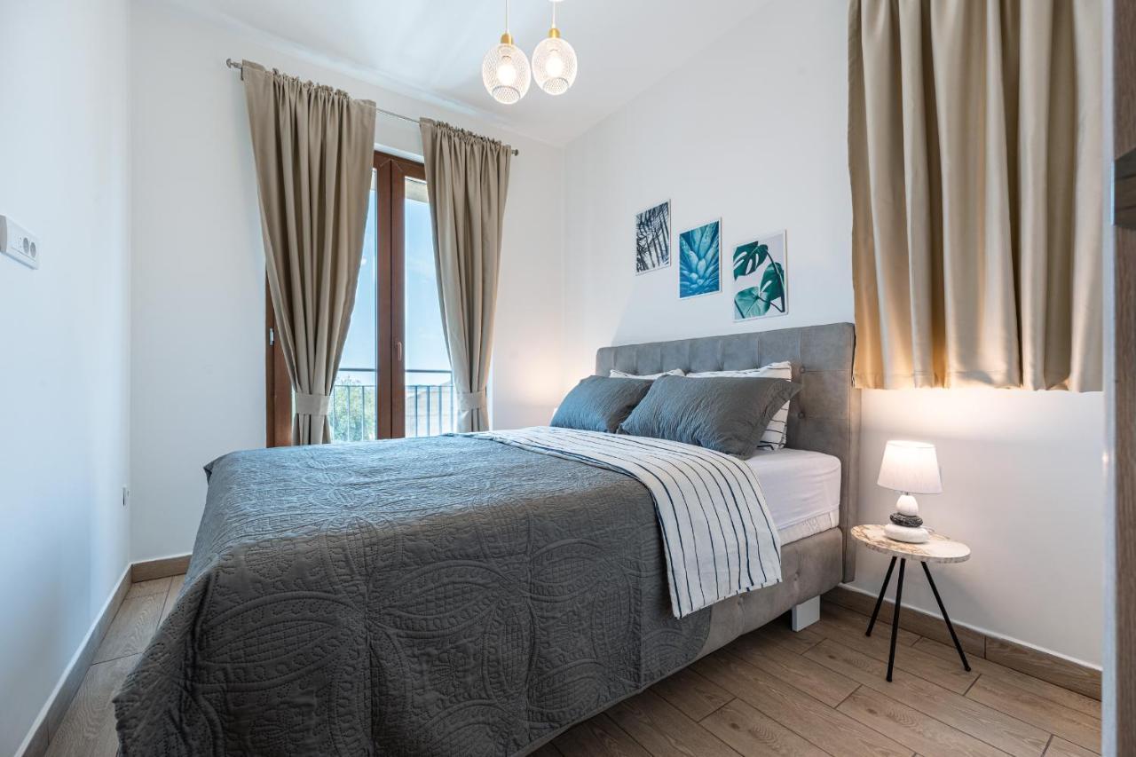 Niki Apartments Przno Sveti Stefan Luaran gambar