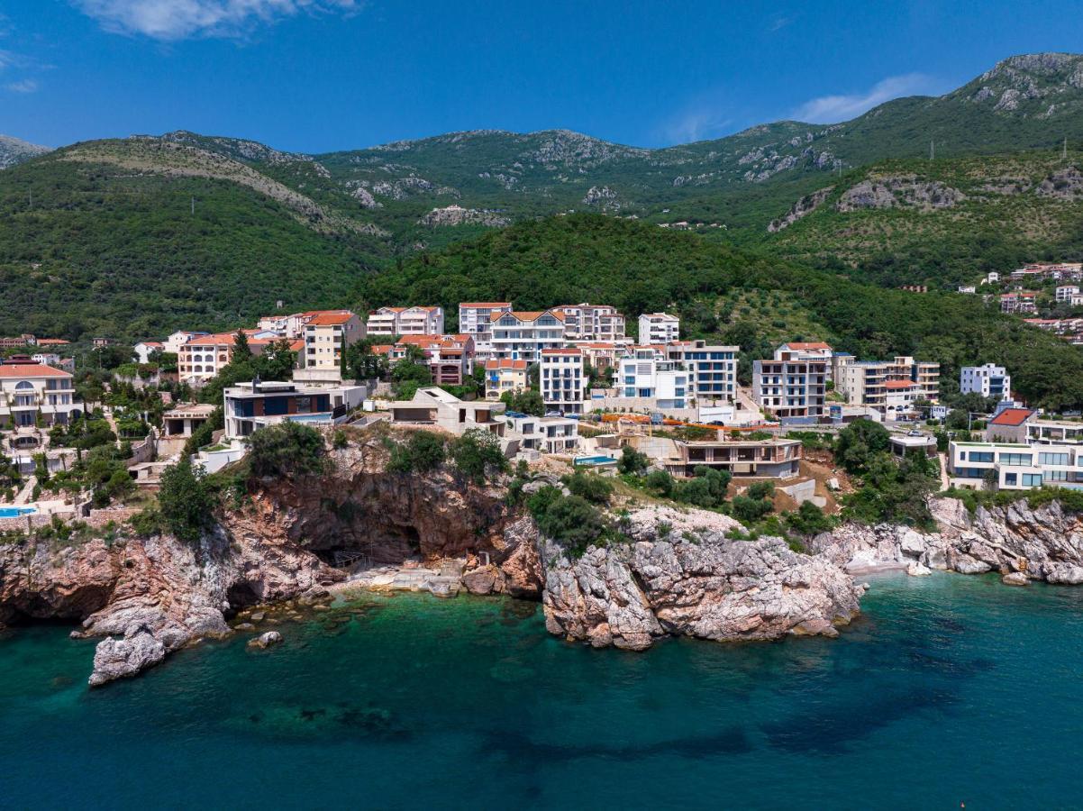 Niki Apartments Przno Sveti Stefan Luaran gambar