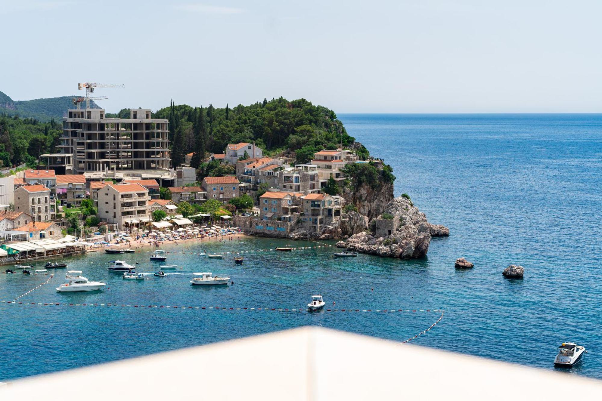 Niki Apartments Przno Sveti Stefan Luaran gambar