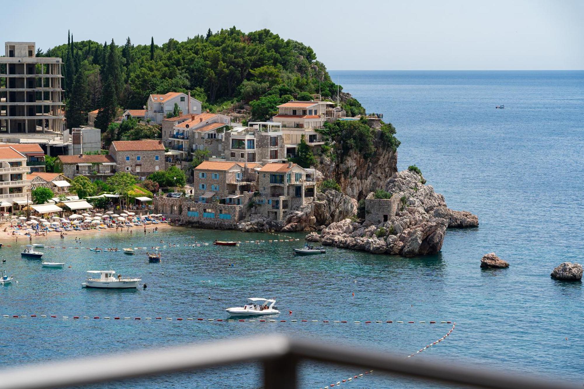 Niki Apartments Przno Sveti Stefan Luaran gambar