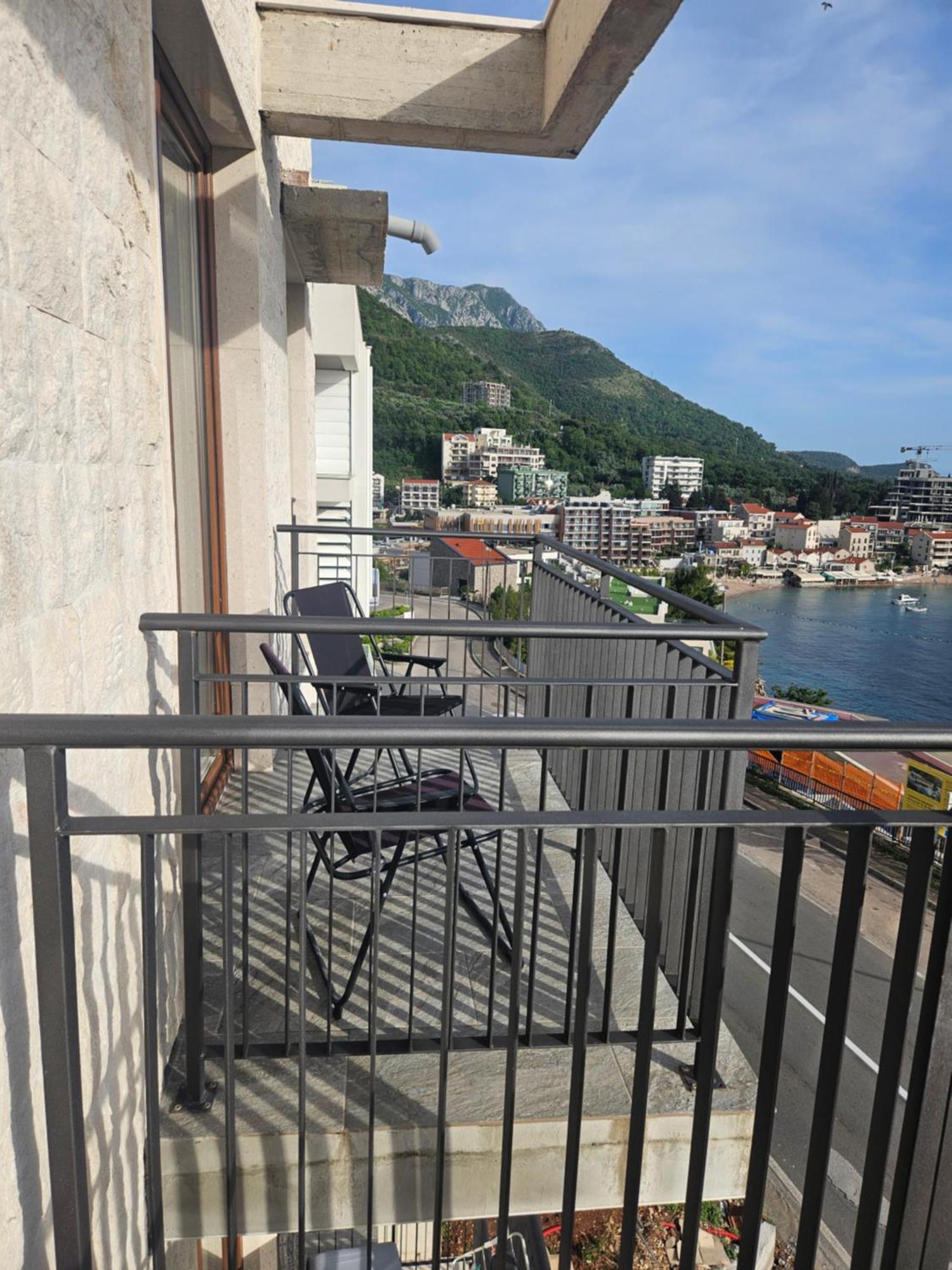 Niki Apartments Przno Sveti Stefan Luaran gambar